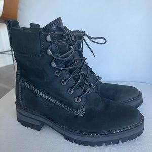 Black Timberland Women’s Boots
